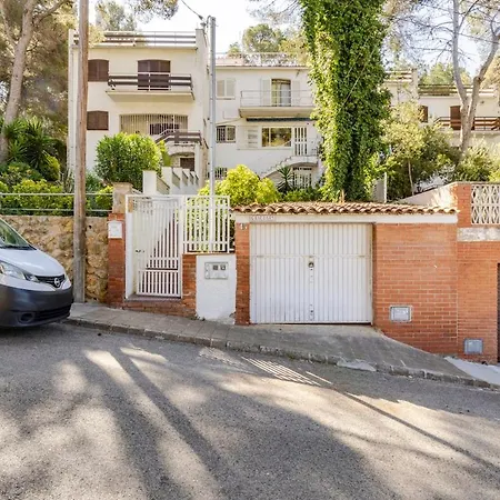 Casa Mihales