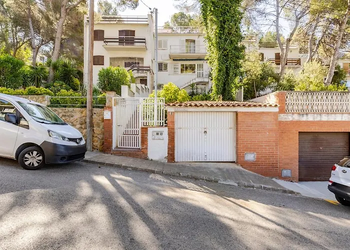 Casa Mihales
